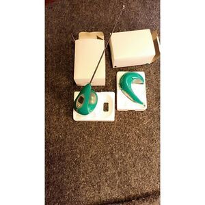 NIB Vintage alarm clock radio from the early 90s late '80s still in box never us